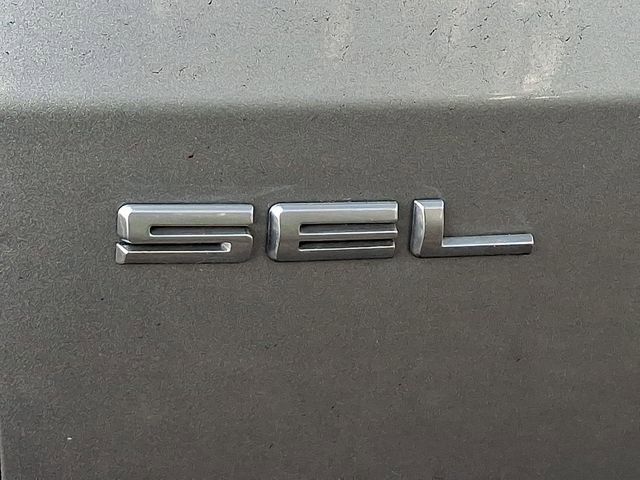 Used 2022 Ford Escape SEL FWD image 10