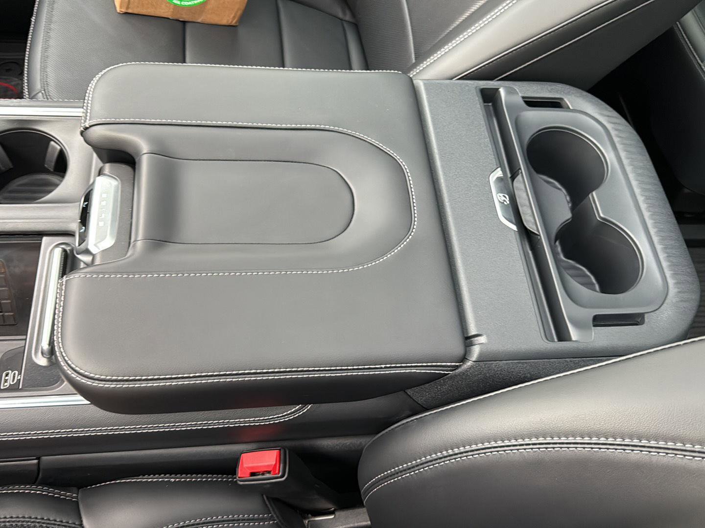 New 2025 Ford Expedition Platinum w/ Stealth Appearance Package image 23