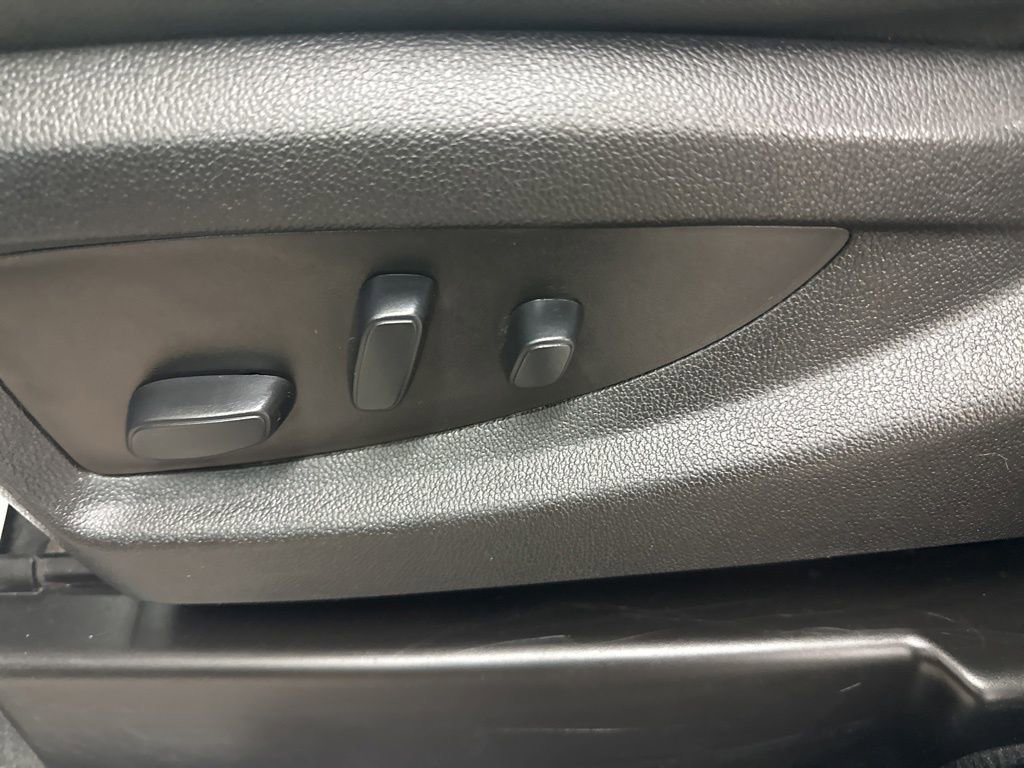 Used 2019 Chevrolet Silverado 3500 High Country w/ Duramax Plus Package image 35