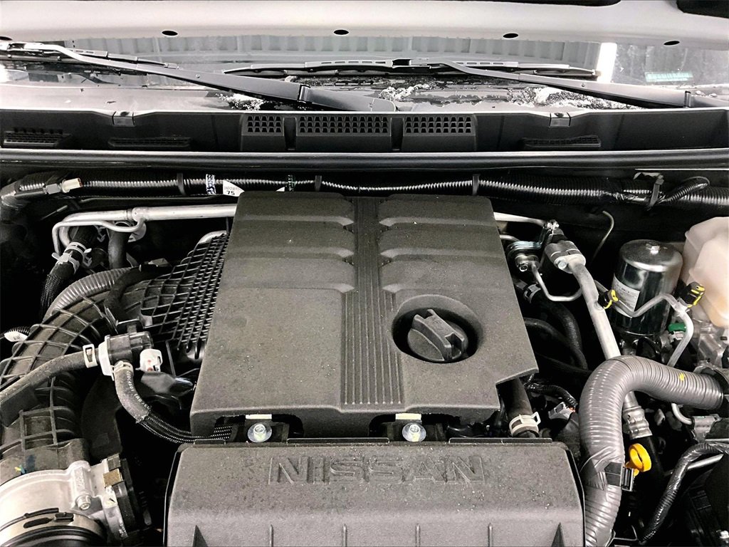 Used 2025 Nissan Frontier SV image 33