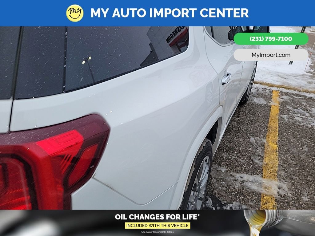 Used 2023 GMC Acadia Denali w/ Denali Ultimate Package image 12