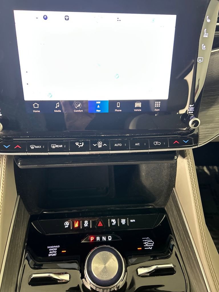 Used 2024 Jeep Wagoneer Series III image 14