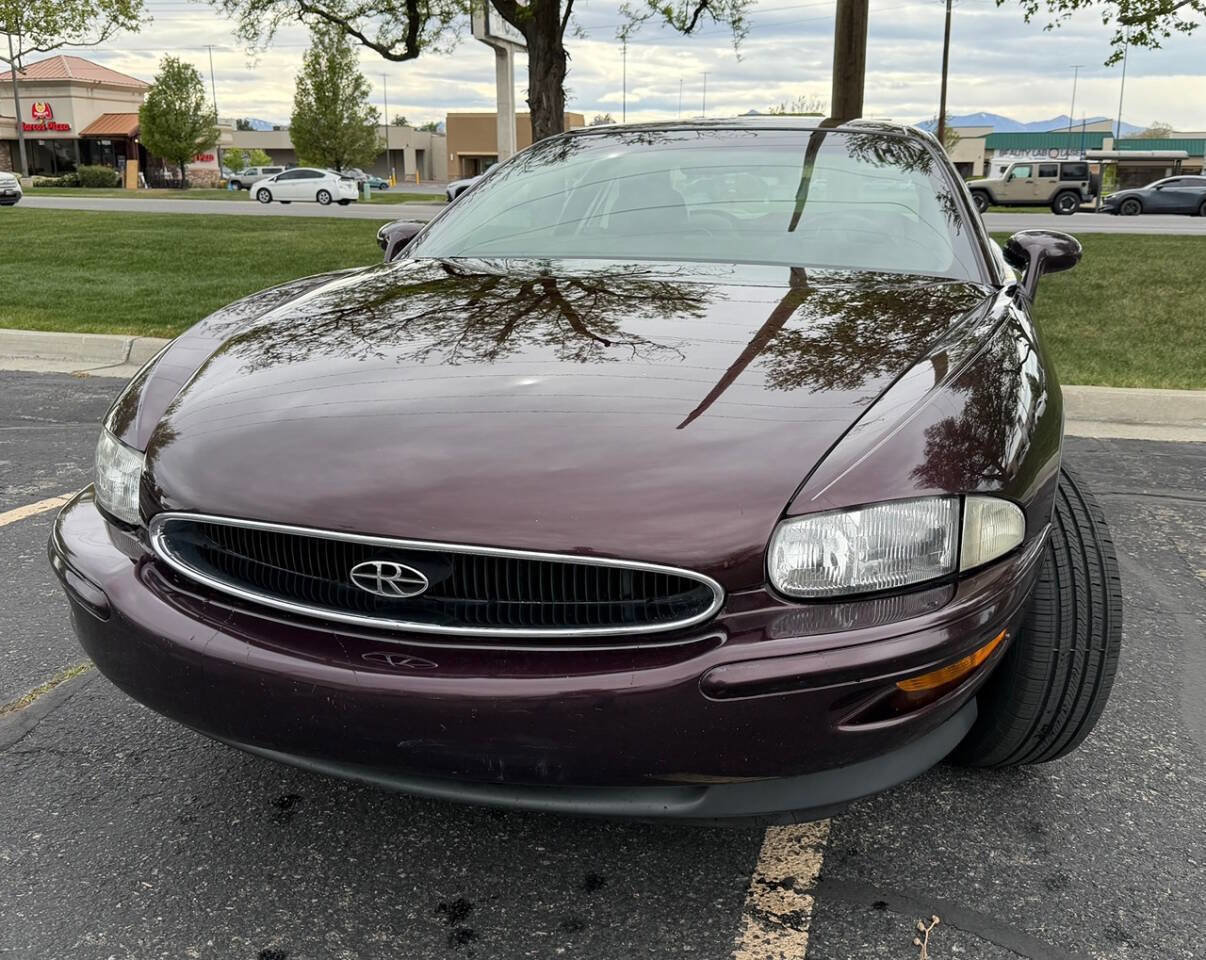 Used 1995 Buick Riviera Supercharged Coupe image 28