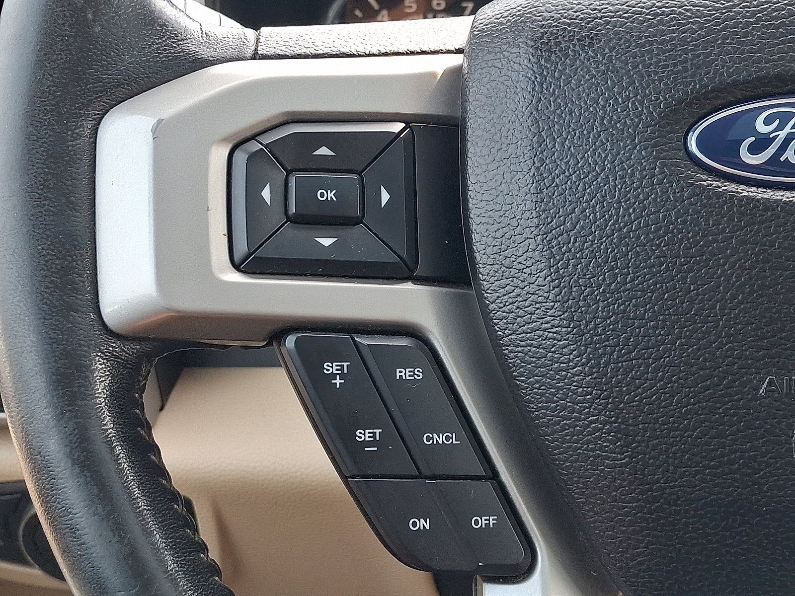 Used 2017 Ford F150 Lariat AWD/4WD image 22