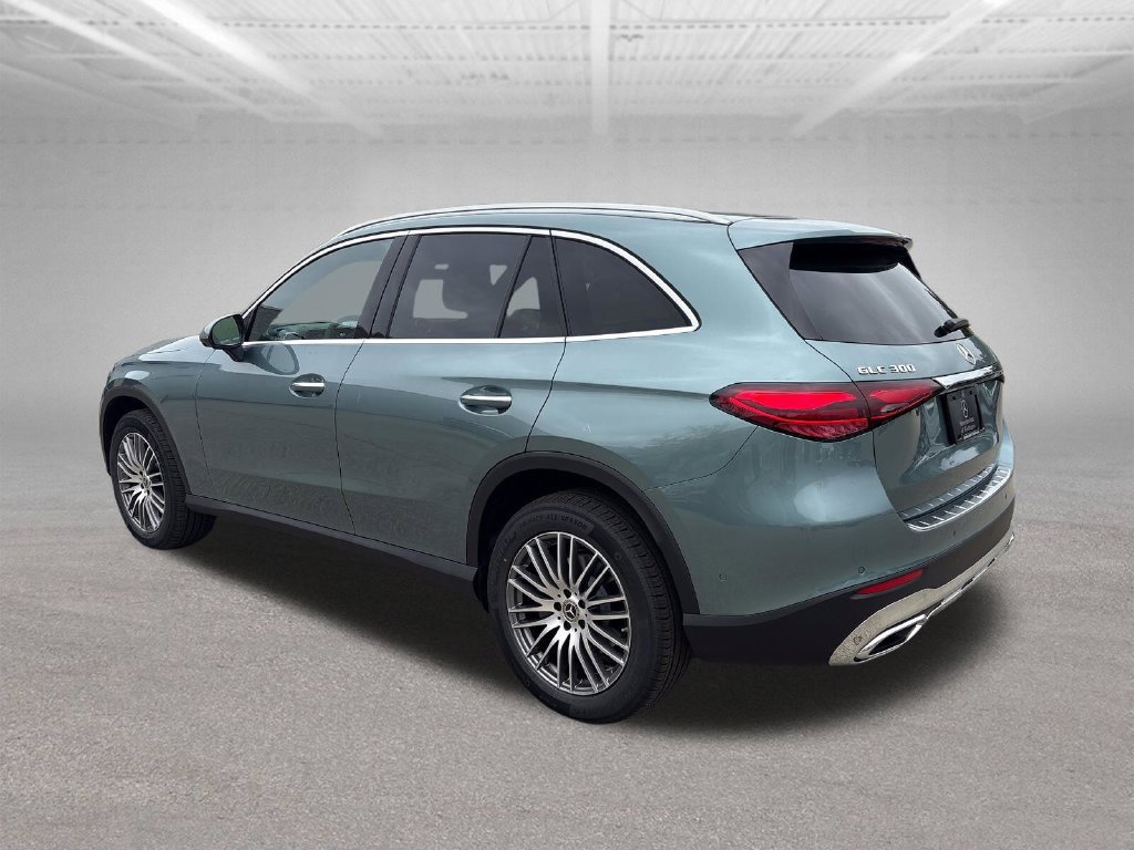 New 2027 Mercedes-Benz GLC 300 4MATIC image 3