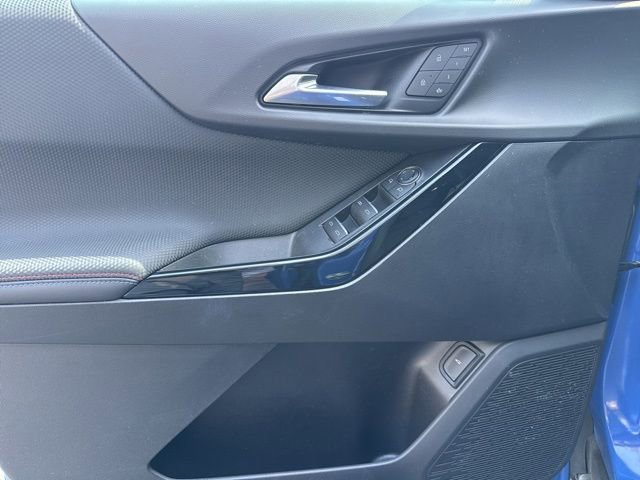 Used 2025 Chevrolet Equinox RS w/ Convenience Package III image 9