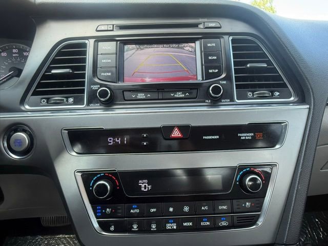 Used 2016 Hyundai Sonata Limited image 25