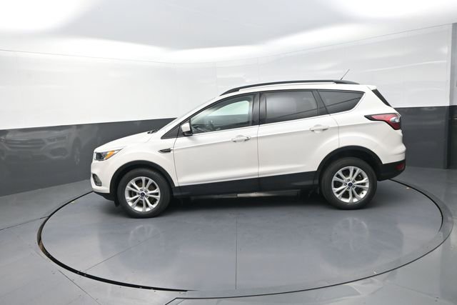 Used 2018 Ford Escape SE image 50