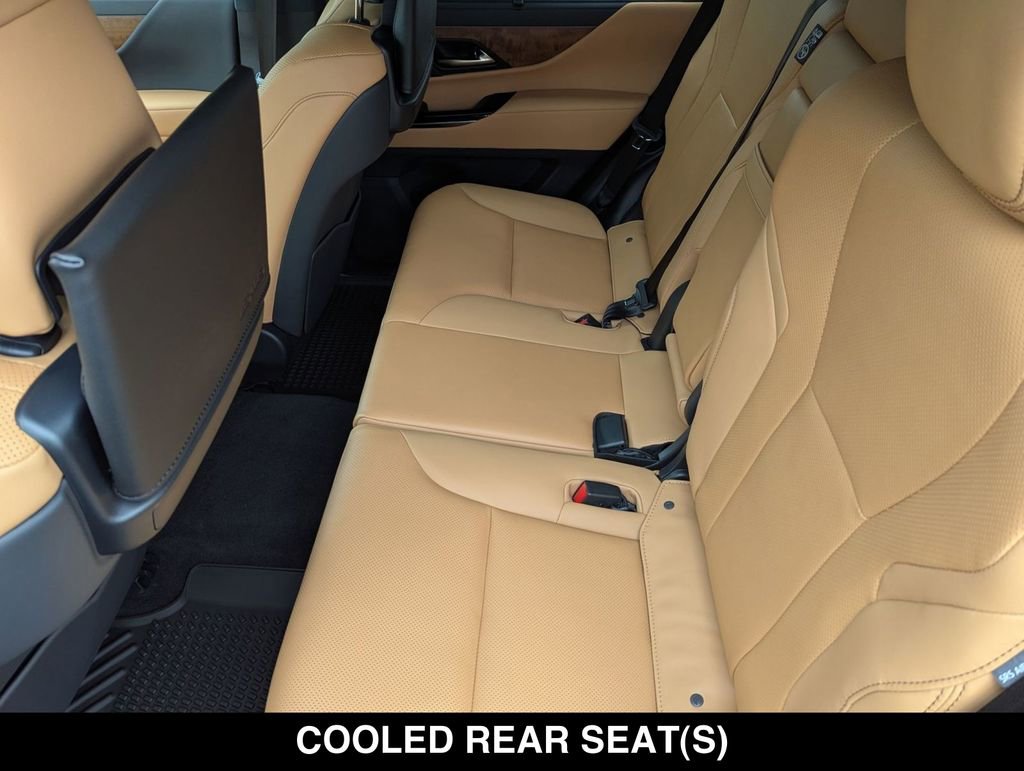 New 2025 Lexus LX 600 4WD w/ Appearance Package image 18