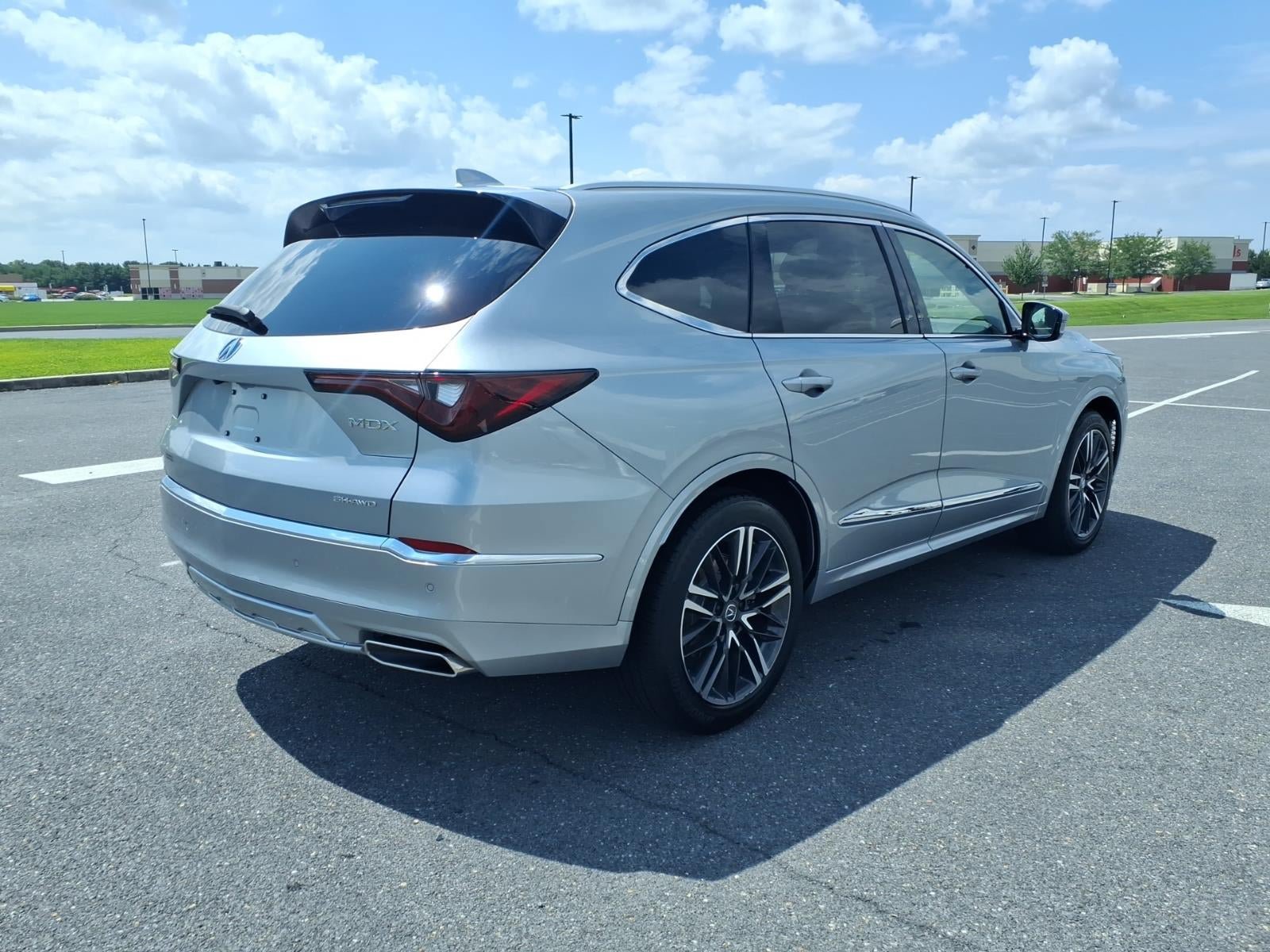 Used 2026 Acura MDX w/ Advance Package AWD/4WD image 4