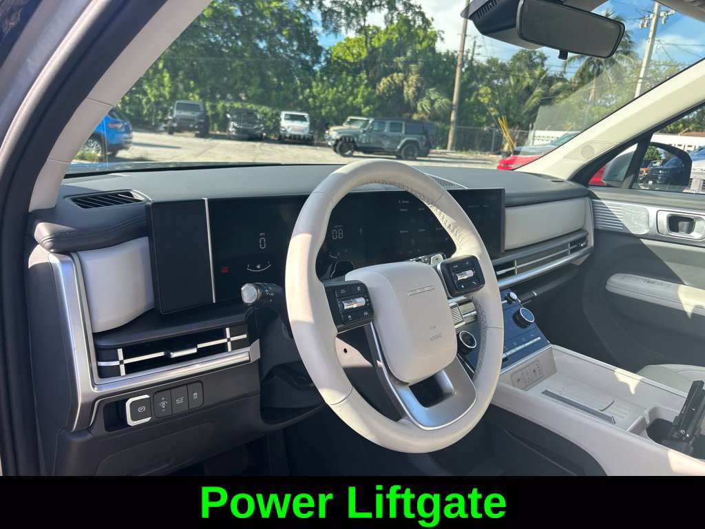 Used 2026 Hyundai Santa Fe SEL FWD image 12
