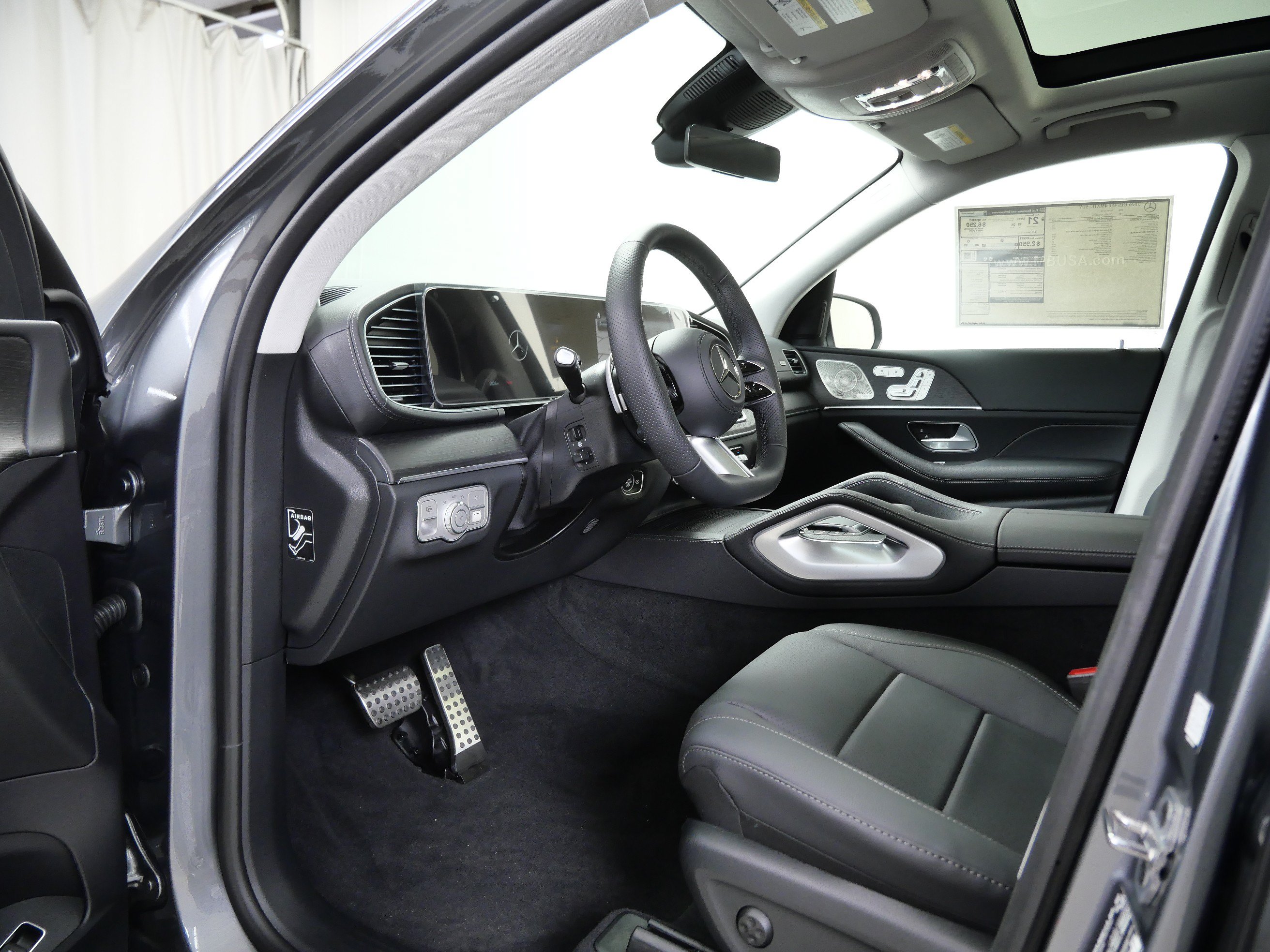 New 2026 Mercedes-Benz GLS 450 4MATIC image 7
