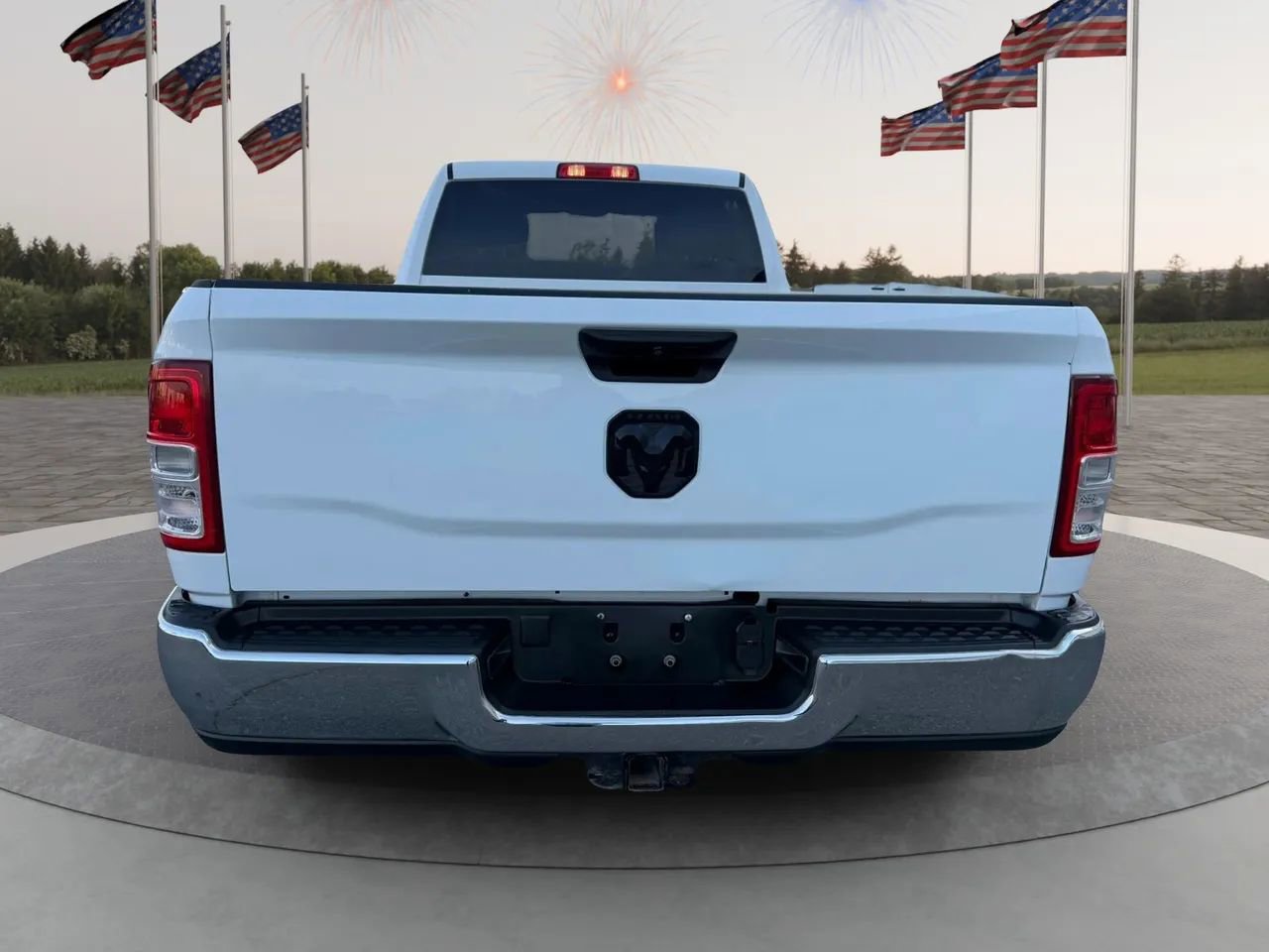 Used 2021 RAM 2500 Tradesman w/ Chrome Appearance Group AWD/4WD image 9