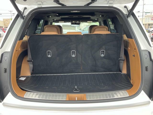 Used 2026 Hyundai Palisade Calligraphy image 11