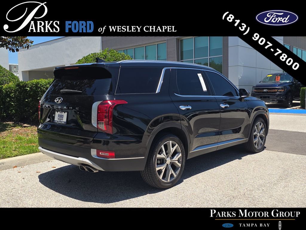 Used 2022 Hyundai Palisade SEL w/ Premium Package FWD image 4