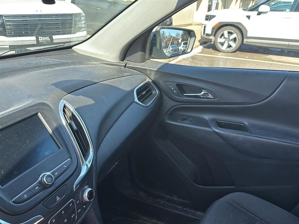 Used 2021 Chevrolet Equinox LT image 11