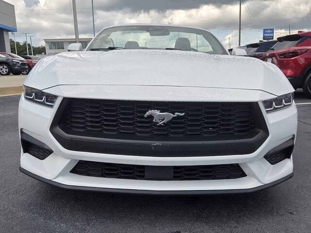 Used 2024 Ford Mustang Premium RWD image 8
