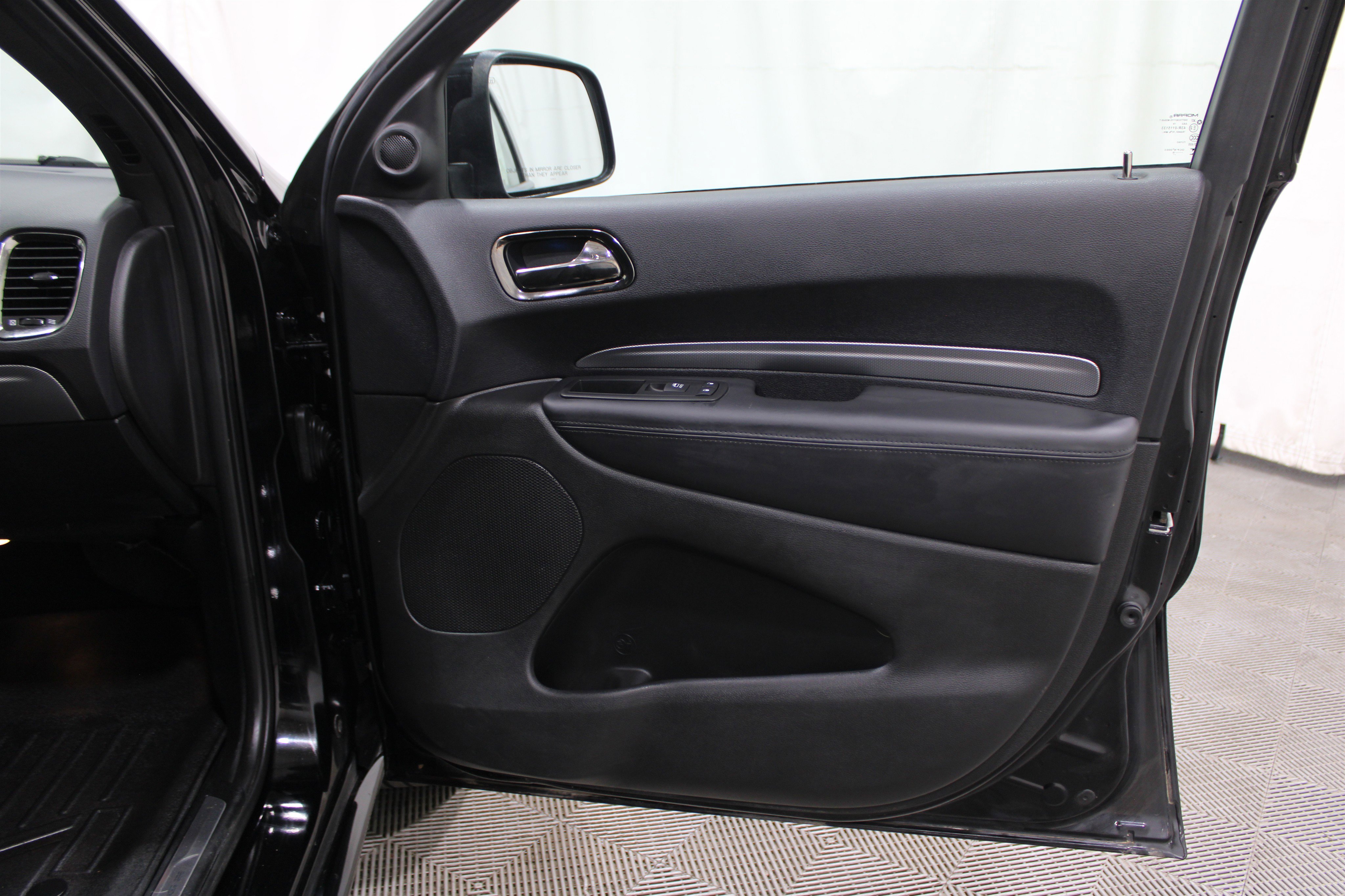 Used 2019 Dodge Durango R/T image 32