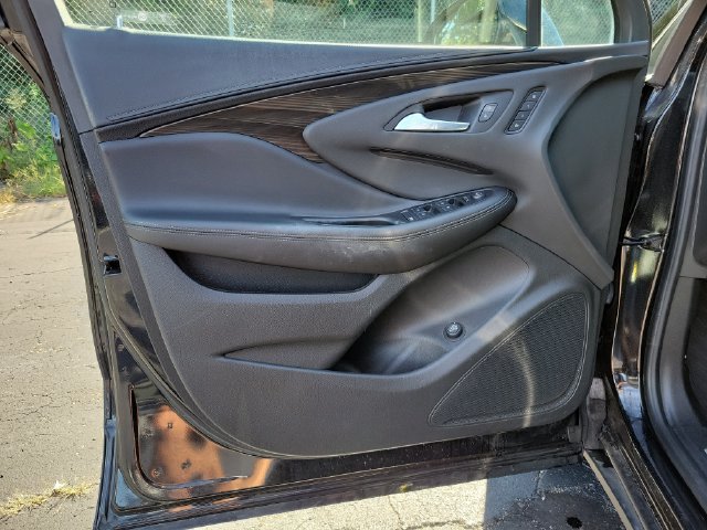 Used 2019 Buick Envision Essence AWD/4WD image 23