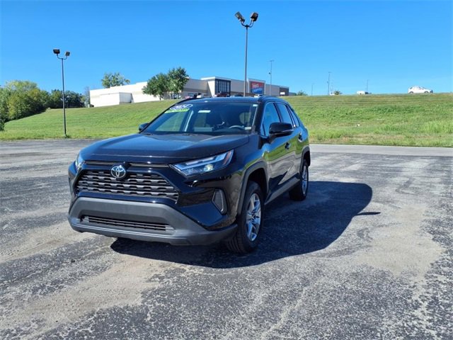 Used 2024 Toyota RAV4 XLE image 20