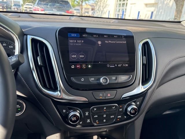 Used 2024 Chevrolet Equinox Premier AWD/4WD image 17