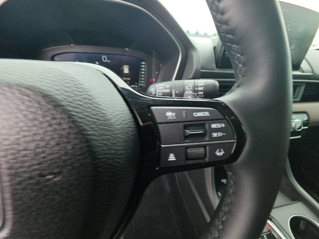 Certified 2025 Honda Pilot Elite image 19
