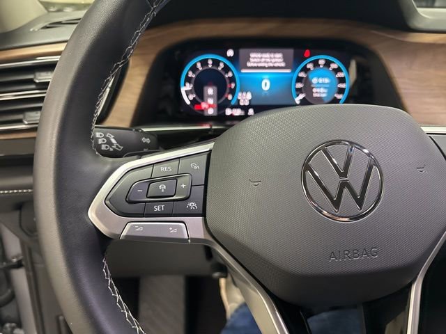 Used 2024 Volkswagen Atlas SE image 26