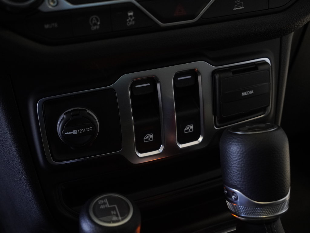 New 2026 Jeep Wrangler Sport AWD/4WD image 15