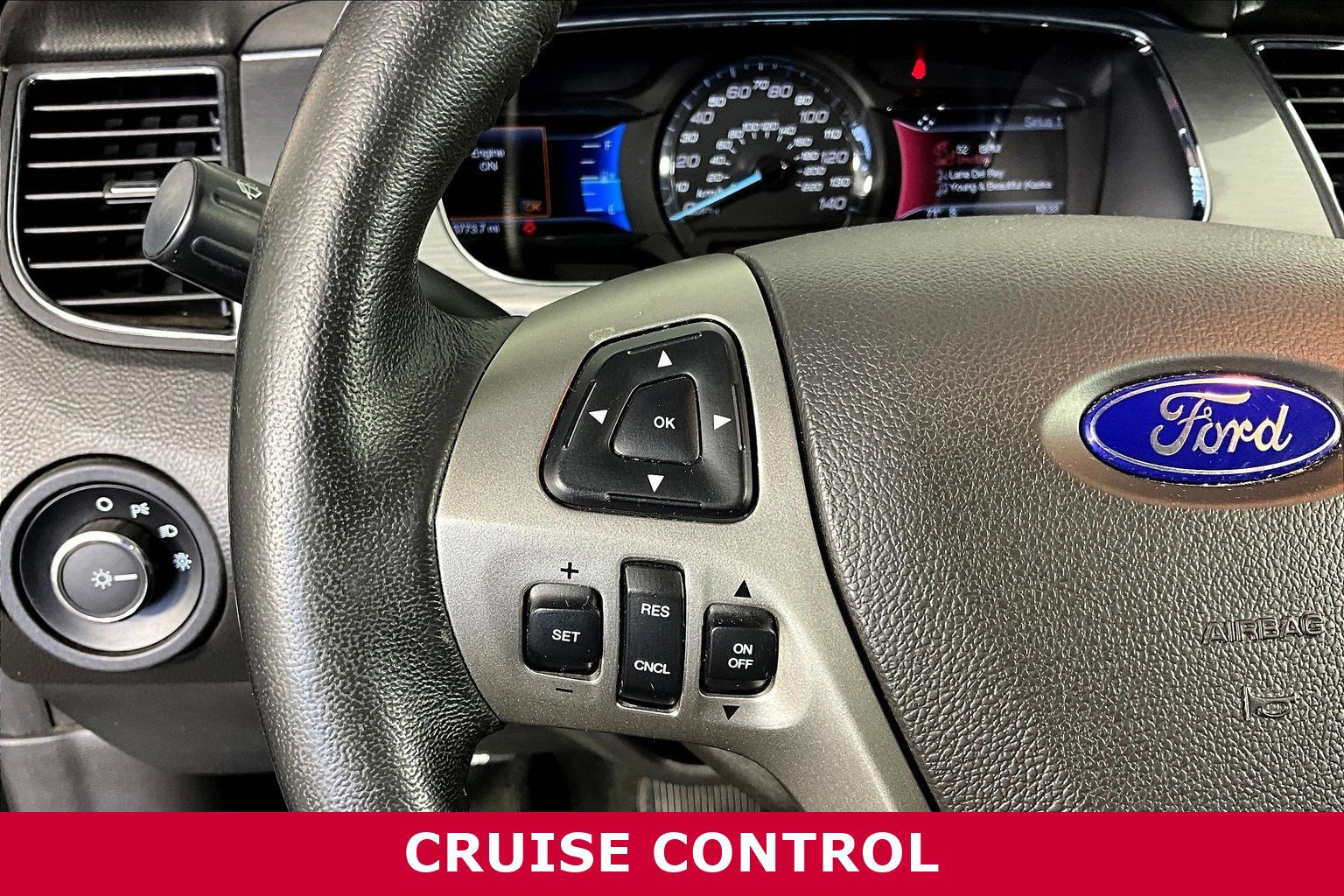 Used 2017 Ford Taurus SEL w/ Equipment Group 201A AWD/4WD image 10