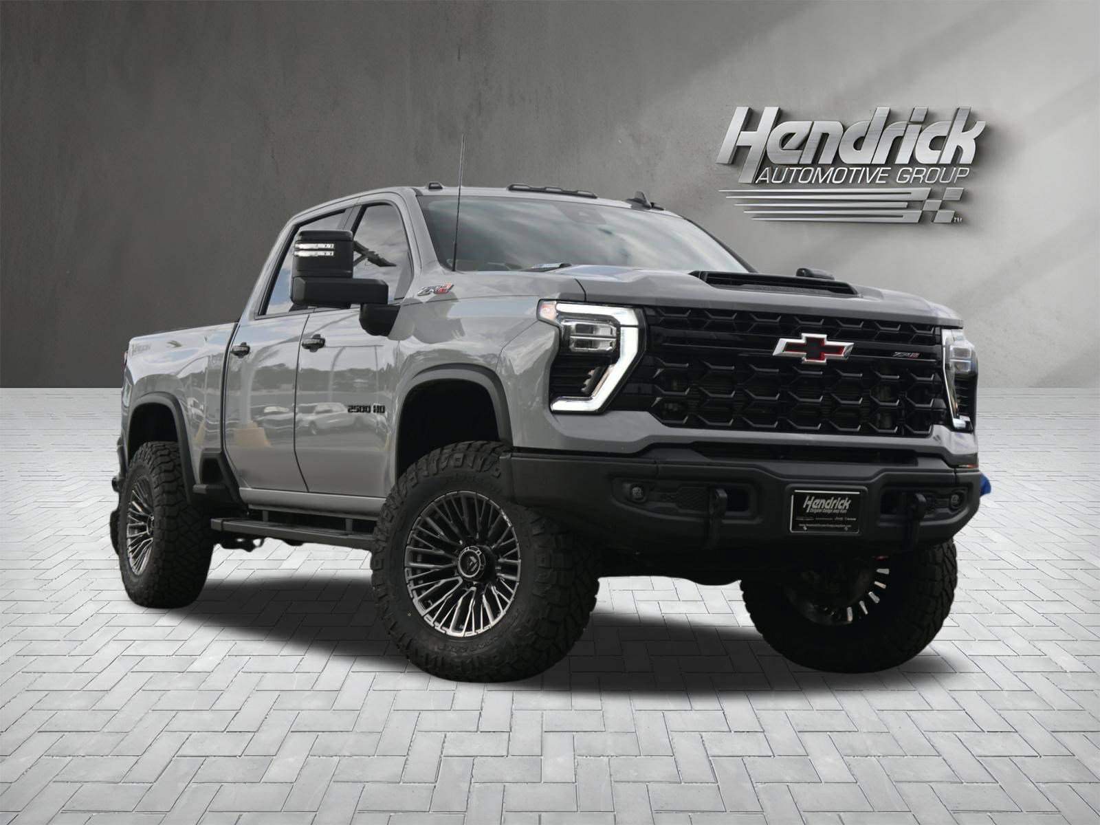 Used 2024 Chevrolet Silverado 2500 ZR2 w/ ZR2 Bison Edition image 2