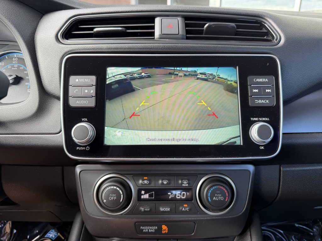Used 2025 Nissan Leaf S FWD image 20