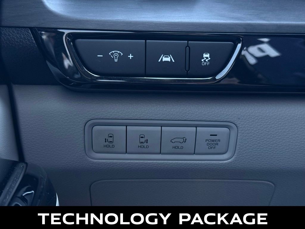 Certified 2023 Kia Carnival SX image 13