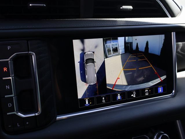 Used 2023 GMC Yukon Denali AWD/4WD image 35