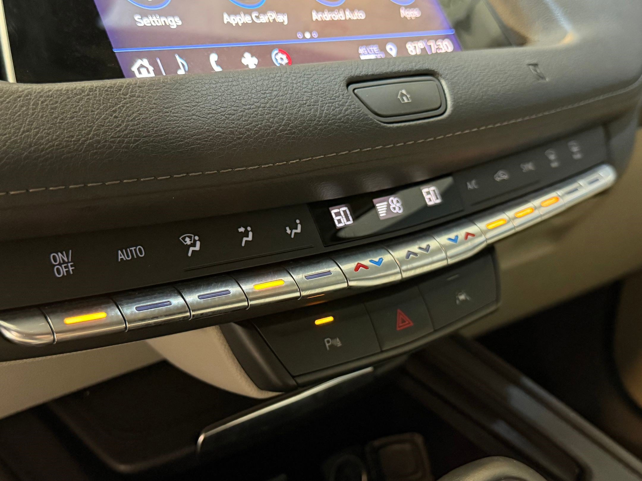 Used 2019 Cadillac XT4 Premium Luxury w/ Driver Awareness Package FWD image 27