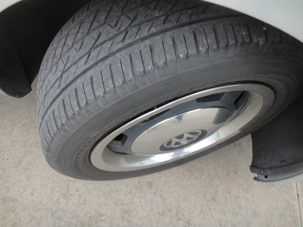 Used 2012 Volkswagen Beetle 2.5 FWD image 18