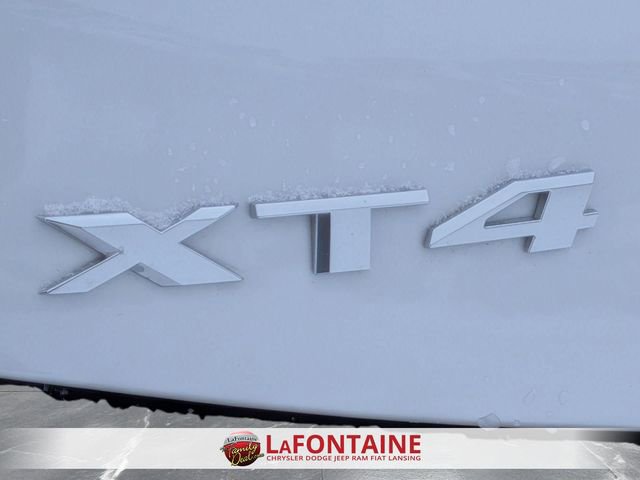 Used 2022 Cadillac XT4 Premium Luxury w/ Cold Weather Package image 10