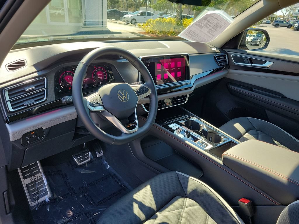 New 2025 Volkswagen Atlas Peak Edition SE AWD/4WD image 25