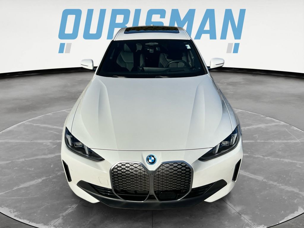 Used 2025 BMW i4 xDrive40i w/ Premium Package image 9