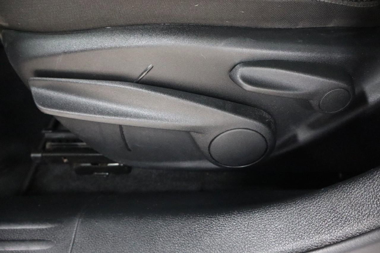 Used 2023 Jeep Compass Sport image 10