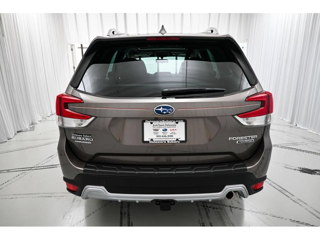 Used 2023 Subaru Forester Touring AWD/4WD image 6