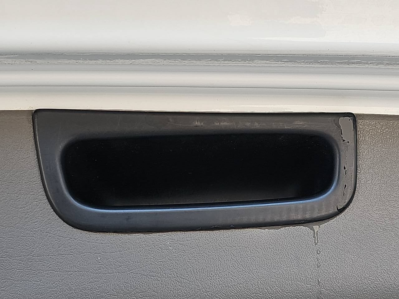 Used 2004 GMC Envoy SLT AWD/4WD image 16