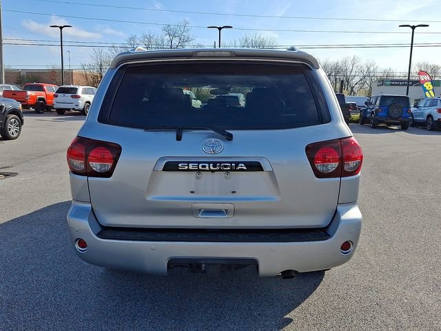 Used 2020 Toyota Sequoia Limited w/ Safety & Convenience Package AWD/4WD image 9