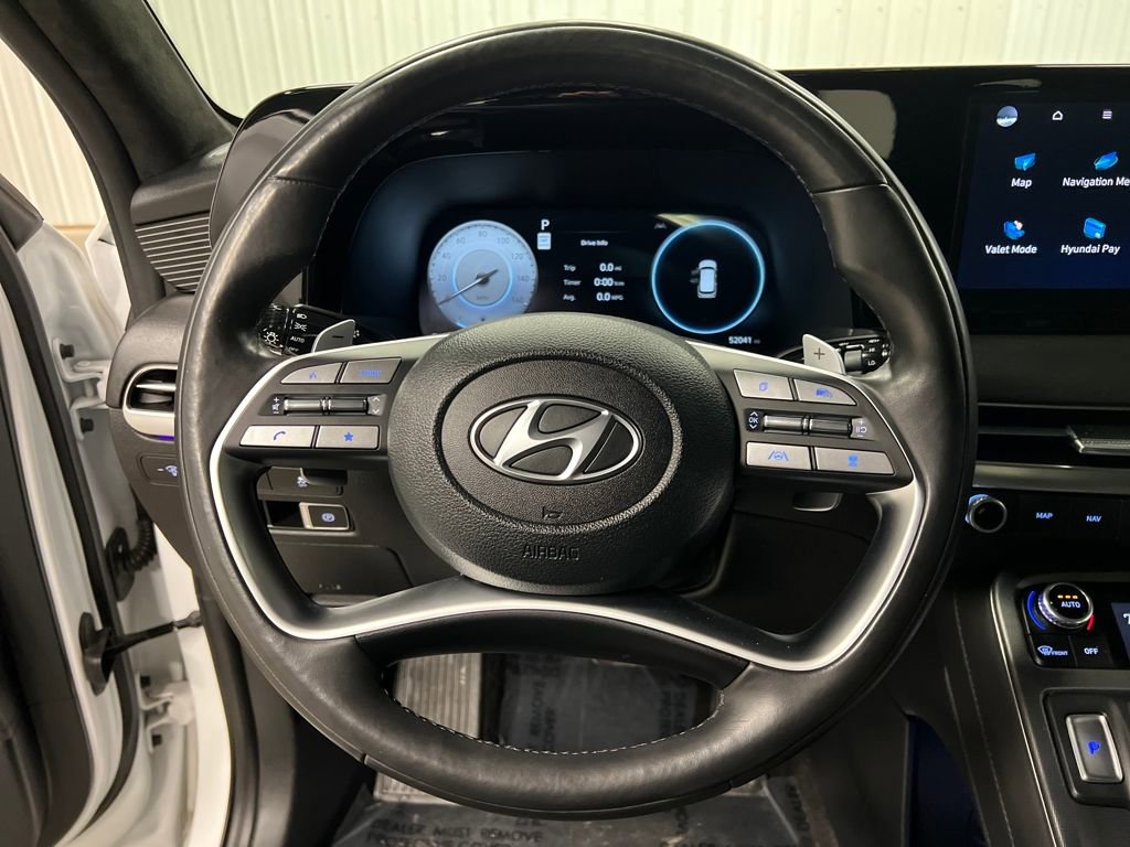 Used 2024 Hyundai Palisade Calligraphy image 18