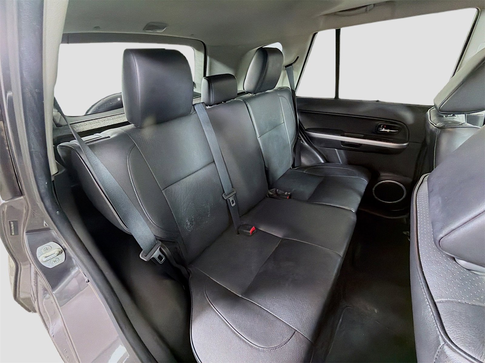 Used 2012 Suzuki Grand Vitara Limited image 27