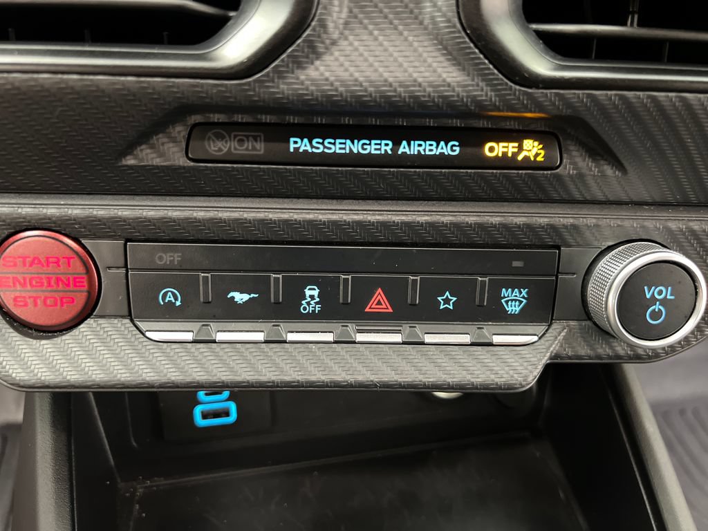 Used 2025 Ford Mustang Coupe RWD image 44