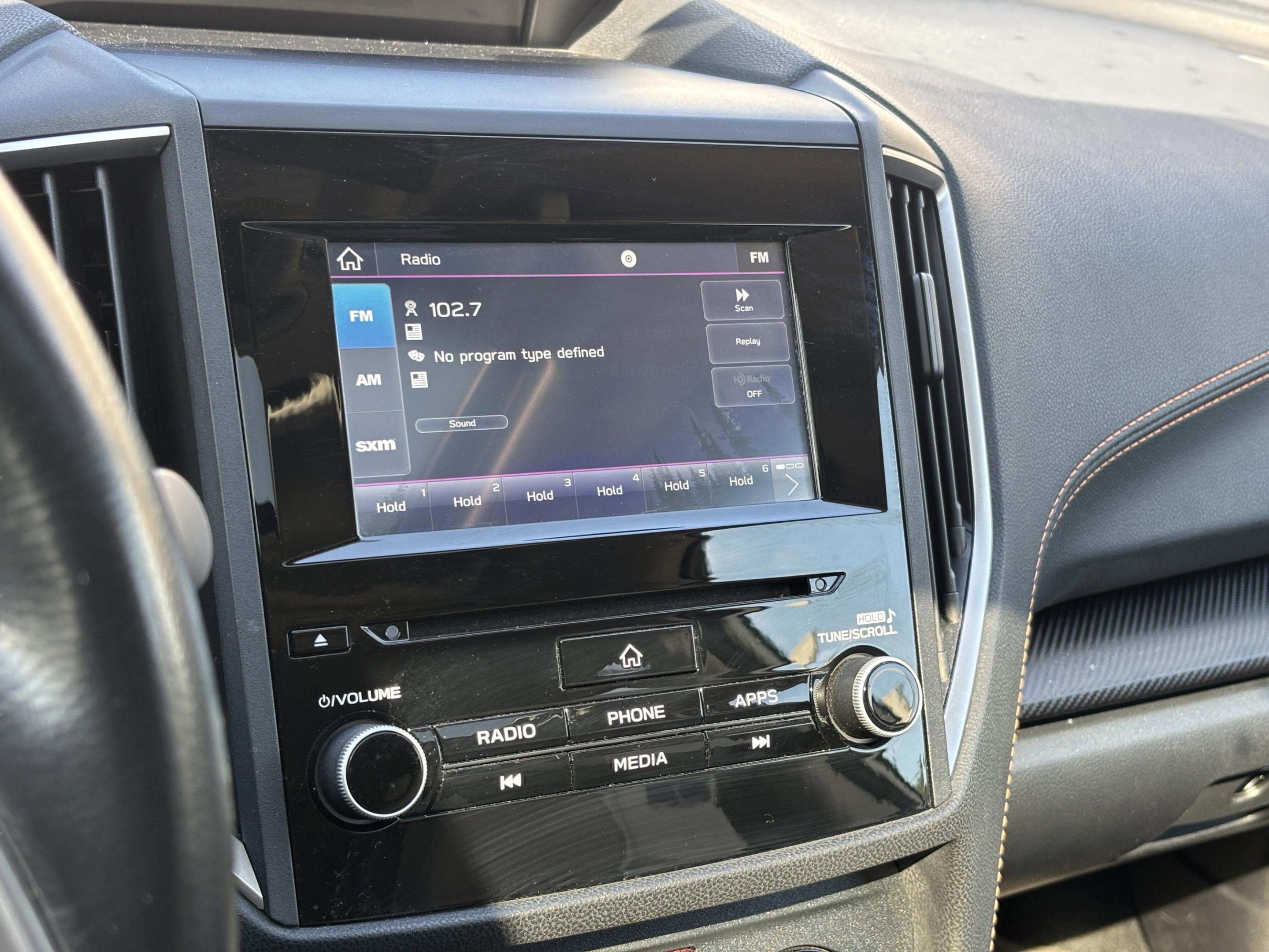 Used 2021 Subaru Crosstrek 2.0i Premium w/ Moonroof Package image 11