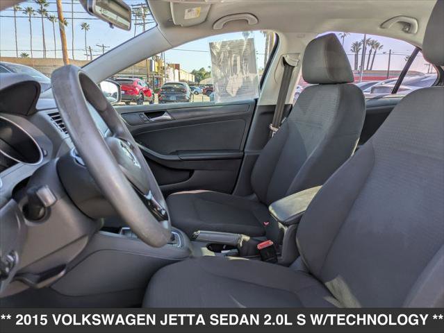 Used 2015 Volkswagen Jetta S image 16