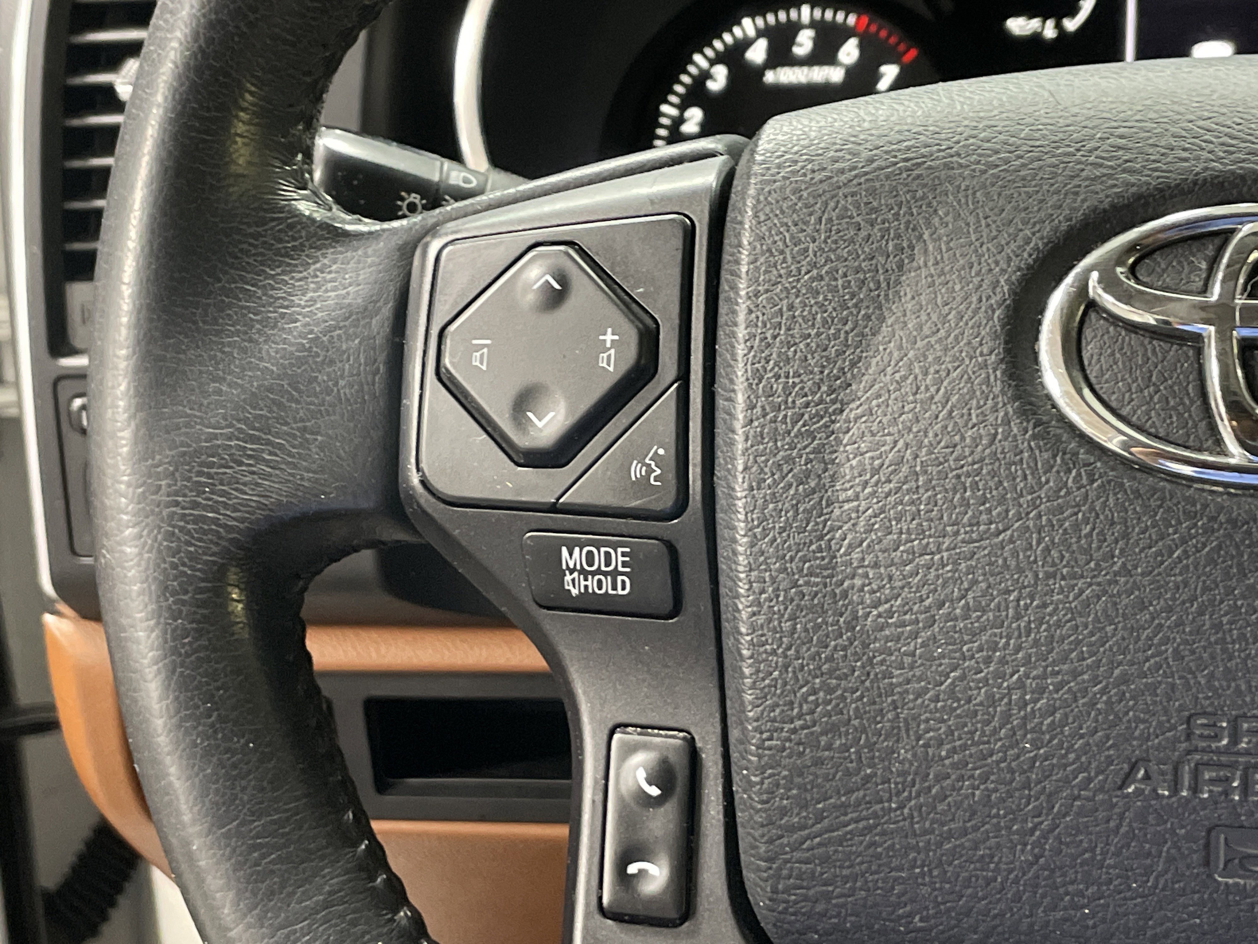 Certified 2019 Toyota Sequoia Platinum image 19