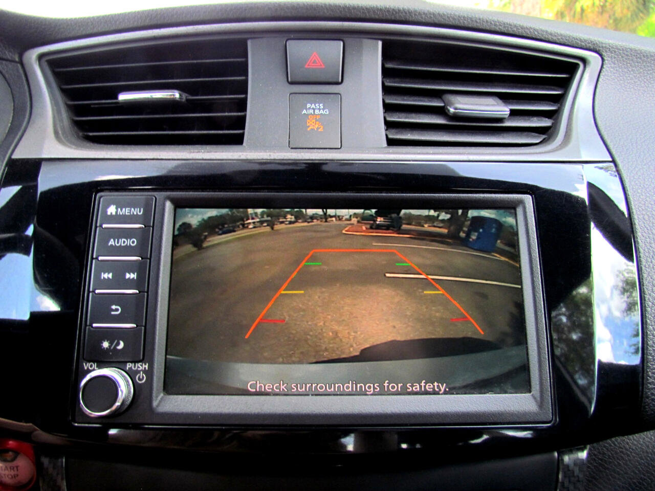 Used 2019 Nissan Sentra NISMO w/ Electronics Package image 33