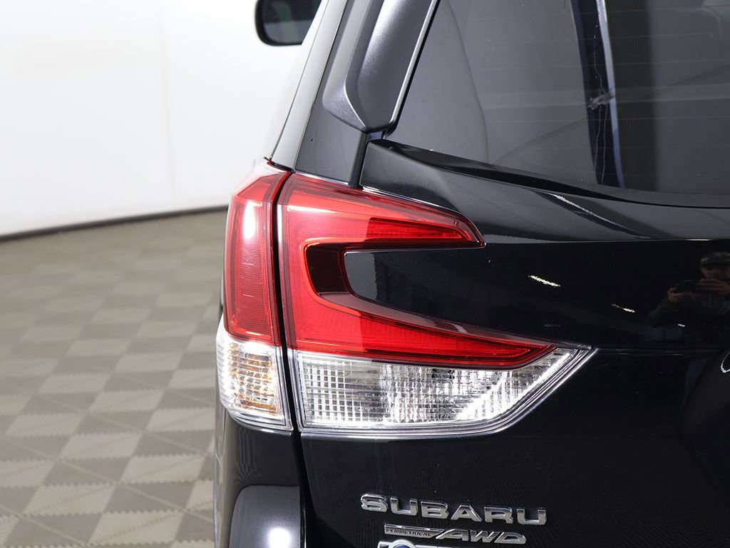 Used 2024 Subaru Forester Premium image 16